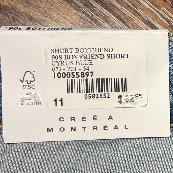 NWT | GARAGE | 90s Distressed Light Wash Denim Boyfriend Fit Short | 11 | 30W - Picture 5 of 6